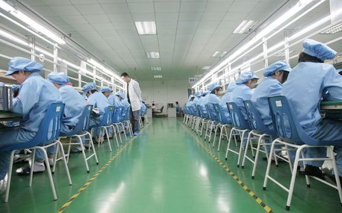 為何我國工廠紛紛搬往越南？世界工廠要開始轉移了嗎？這3點講透照明電器及配件的產業遷移